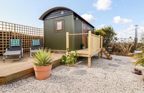 Tintagel House | Exceptional Stays at Badgers Rest - 4-Star Family Retreat