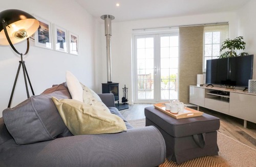 Tintagel House | Exceptional Badgers Way: 4-Star Family-Friendly Retreat