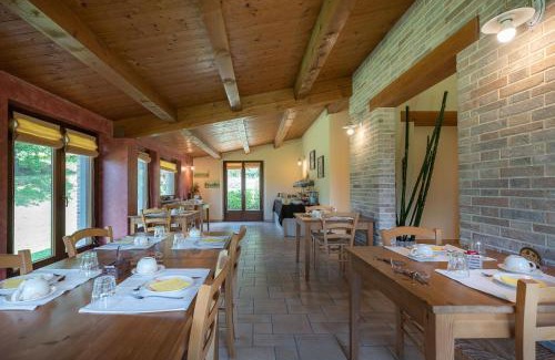 Granarola House | Relax at Badia Agriturismo: 4-Star Oceanfront Retreat