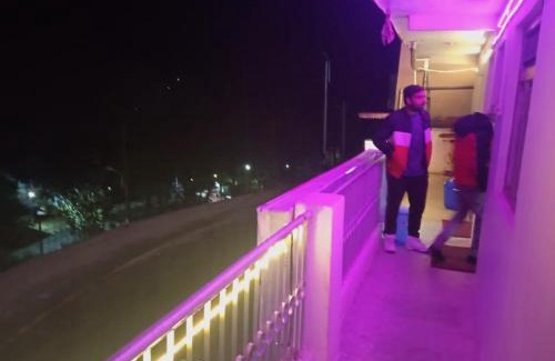 Gobind Dham Hotel | Family-Friendly Retreat at Badri Kedar Homestay