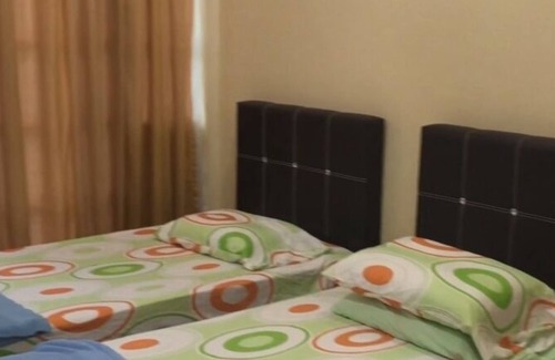 Kuching Bed & Breakfast | Exceptional Badul Homestay: Pool, Breakfast & Family-Friendly
