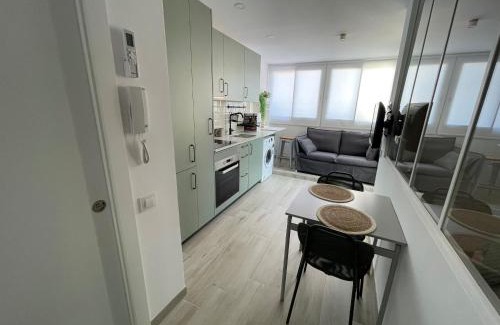 Badalona Apartment | Pet-Friendly Retreat at Baetulo III - Rated 9.5/10!