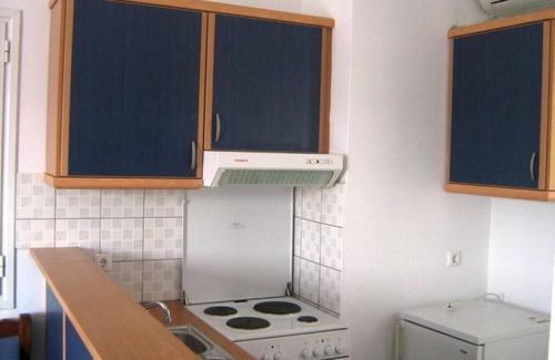 Kastraki Apartment | Cozy Baetylus Apartment Steps from Naxos' Beaches