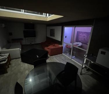 Wilde Apartment | BAfamiliar