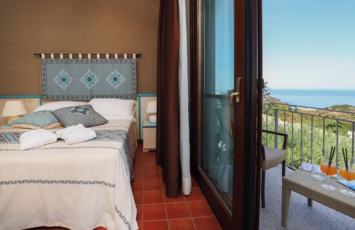 Castelsardo Hotel | Discover Relaxation at Baga Baga with Ocean Views & Spa