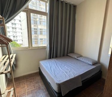 Copacabana House | BagaHouse - Frente ao metrô e 7 min da praia