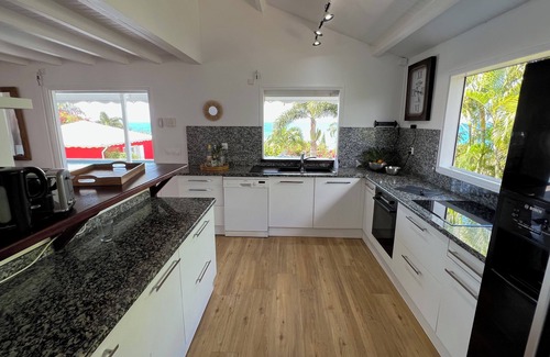 Grande-Terre House | Bagataye Villa - Breathtaking Ocean View & Family-Friendly Amenities
