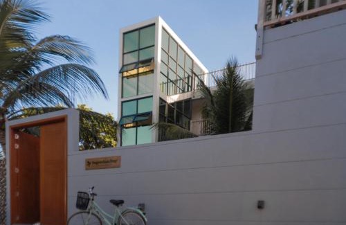 Dharavandhoo Hotel | Discover BAGEECHAA STAY: Family-Friendly Retreat Awaits