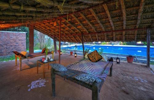 Sawai Madhopur Resort | Bagh Serai - Rustic Cottage with Pool & Ocean Views