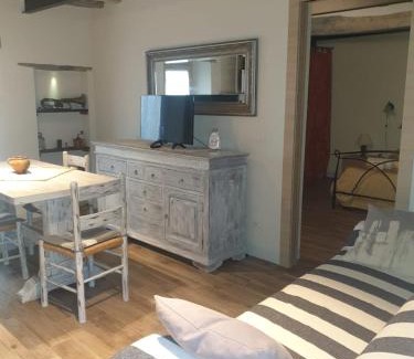 Bagni San Filippo House | Pet-Friendly Retreat at Bagni San Filippo Casa Gelsomino