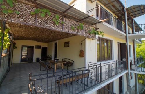 Tsqaltubo House | Cozy Bagrat Guest House: Pet-Friendly with Kitchen Access