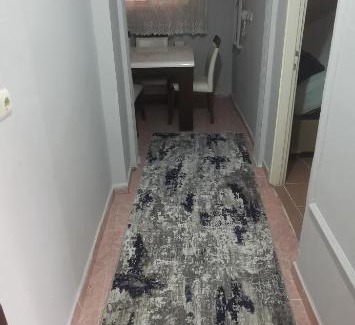 Sultangazi Apartment | Enjoy Bahçe Katı Keyfi: A Family-Friendly Retreat