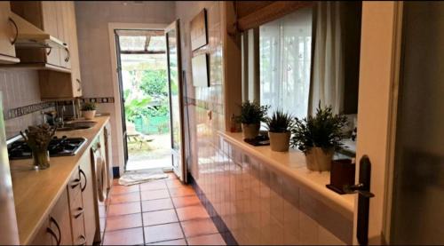 Atlanterra Apartment | Discover Bahía de la Plata: Oceanfront Bliss Awaits
