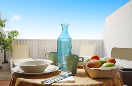 Bahia Calma Apartment | Family-Friendly Retreat at Bahía Vista with High Ratings