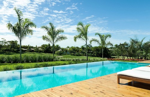 Porto Seguro Villa | Modern Villa in Trancoso with Private Pool and Spa