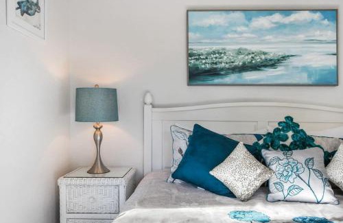 Bahama Bay House | Discover Bahama Bay: Modern Condo Near Wizarding World