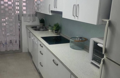Algeciras Apartment | Beachside Bahia de Algeciras: Family-Friendly Getaway