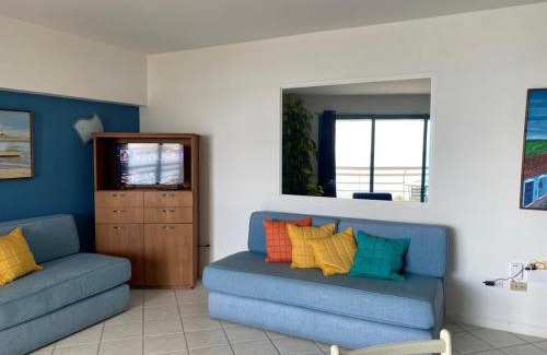 Margarita Island Apartment | Bahia Dorada: Family-Friendly Retreat with Pool Access