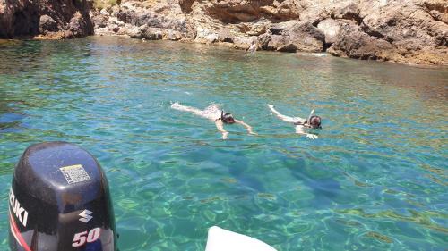 Puerto de Mazarron Apartment | Oceanfront Bahia Mazarron: Family-Friendly Beach Escape