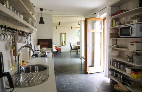 Tirpersdorf House | Family-Friendly Bahnwärterhaus Droßdorf with Ocean Views