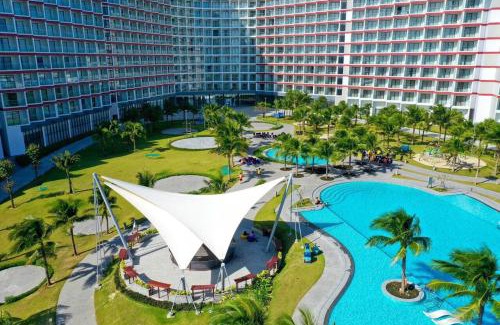 Cam Ranh Resort | Relax at Bai Dai Resort with Oceanfront Views & Pool