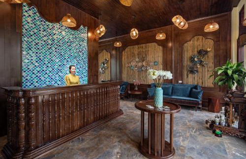 Gia Vien Hotel | Relax at Bai Dinh Riverside Resort & Spa with Ocean Views