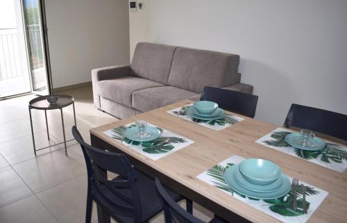 Costa Volpino Apartment | Family-Friendly Getaway at Baia delle Rose - Rated 9.3/10