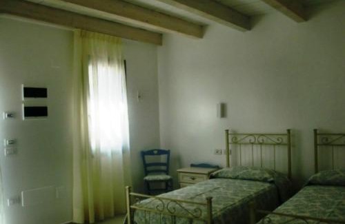Municipio 1 Hotel | Bayfront Bliss at Baia Sangiorgio Hotel & Beach Club