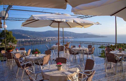 Monte Chiaro Apartment | Experience Oceanfront Bliss at Baia Serena Hotel