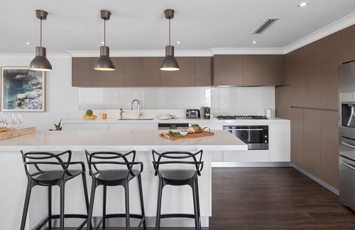 Salamander Bay House | Modern Two-Storey Holiday Home Steps from the Beach