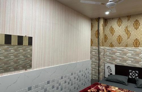 Vrindavan House | Relax at Baikunth Dham: Family and Pet-Friendly Retreat