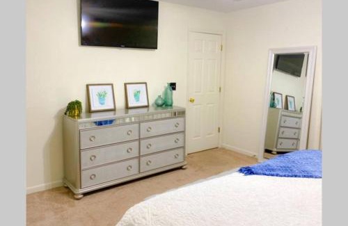 Monroe House | Child-Friendly Bailee's House in Monroe - Guest Rated 9.3