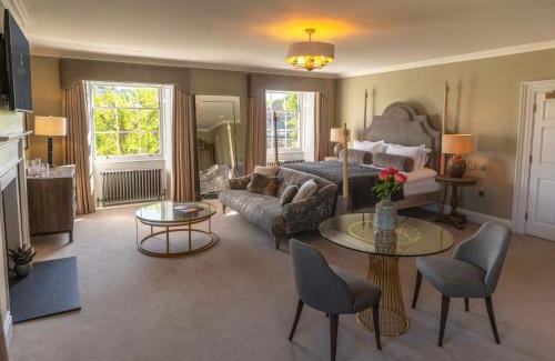 South Charlton Hotel | Elegant Bailiffgate Hotel: Pet Friendly with Top Amenities