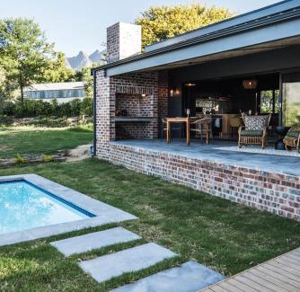 Drakenstein House | Experience Bains View Olive: A 4-Star Family Retreat