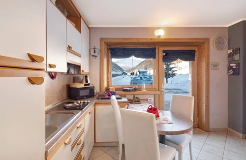 Livigno Apartment | Mountain View Retreat: Baita del Sole with Garden & Wi-Fi