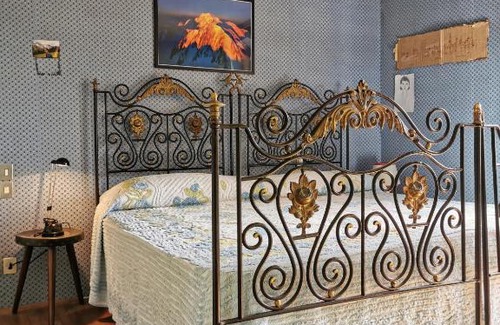 Entreves Ski Chalet | Discover Baita Mitzi: Pet-Friendly Haven with 9/10 Ratings