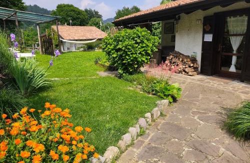 Treviso Bresciano Apartment | Baita Piero e Afra
