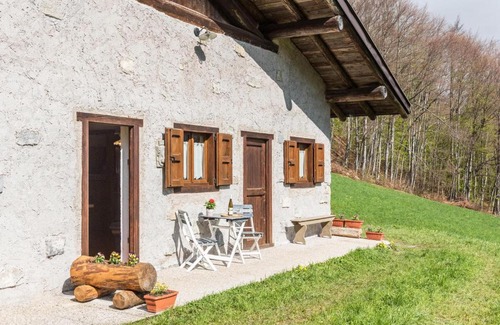 Roncone Ski Chalet | Serene Baita Rustica Surrounded by Nature - 9/10 Rated