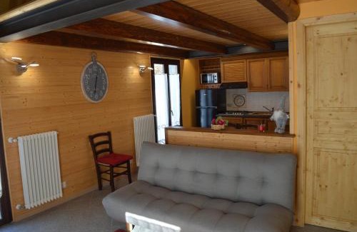 Craveggia House | Pet-Friendly Retreat at Baita Siberia with 8.9/10 Rating