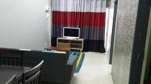 Gambang House | Comfortable Baiti Homestay: Family-Friendly Getaway