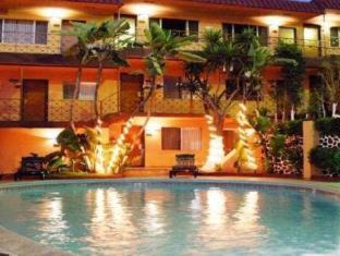 Tijuana Hotel | Relax at Baja Inn Hoteles La Mesa with Oceanfront Pool
