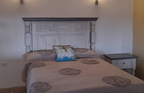 Punta Abreojos Apartment | Ocean View Baja Suite with Spa and Pet-Friendly Perks