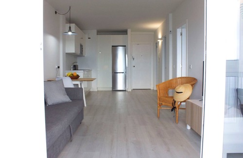Bajamar Apartment | Discover Bajamar: Magical Oceanfront Escape with Spa & Pool