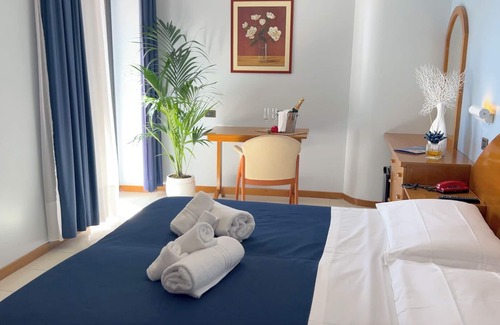 Gianola Hotel | Relax at Bajamar Beach Hotel with Family-Friendly Amenities