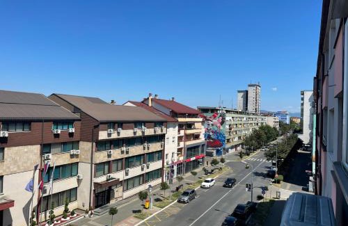 Gradiska Apartment | Top-Rated Bajka Centar: Family-Friendly Comfort Awaits