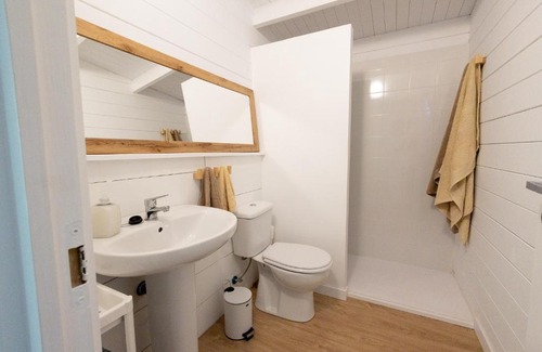 Maliano Ski Chalet | Family-Friendly Retreat at Debajo del Nogal