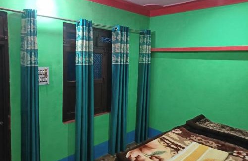Dugalbitta House | Perfect Bajwal Home-Stay & Guest-House for Families and Pets