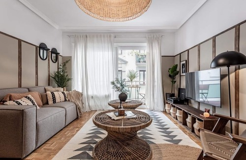 Salamanca Apartment | Bakavu: Cozy 3-Bedroom Retreat in Salamanca