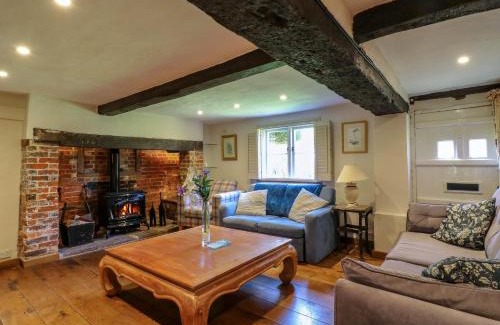 Princes Risborough House | Pet-Friendly Retreat at Bakehouse Farm - 4-Star Comfort