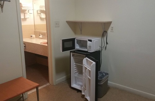Norwich Hotel | Comfort at Bakers Motel Norwich with Family-Friendly Amenities